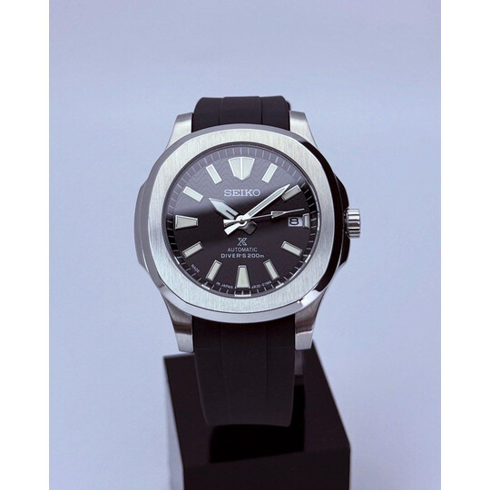 Custom Seiko Mod • Black Wave PADI Nautilus • 40mm